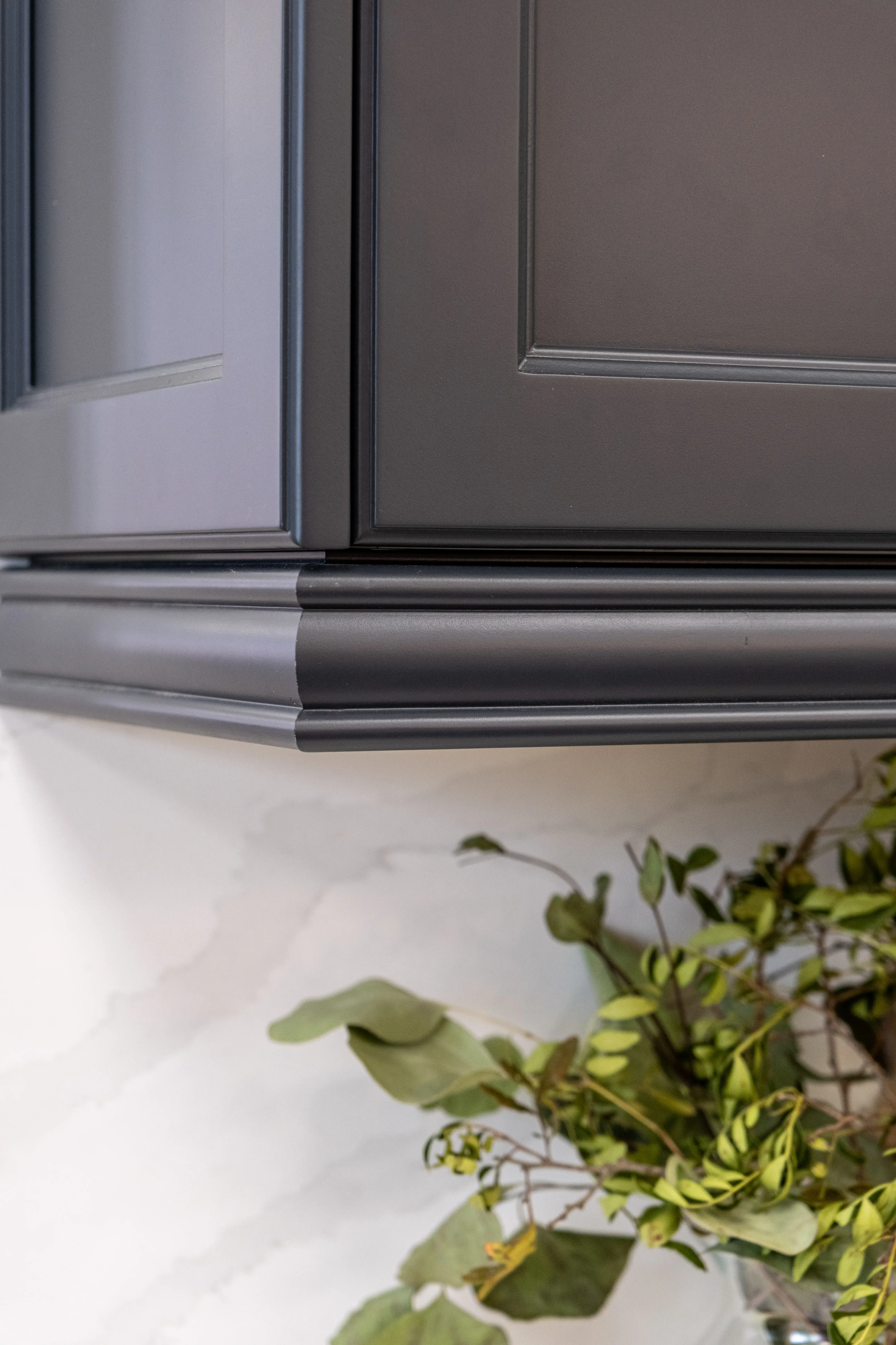 Double Shaker Blue cabinet doors