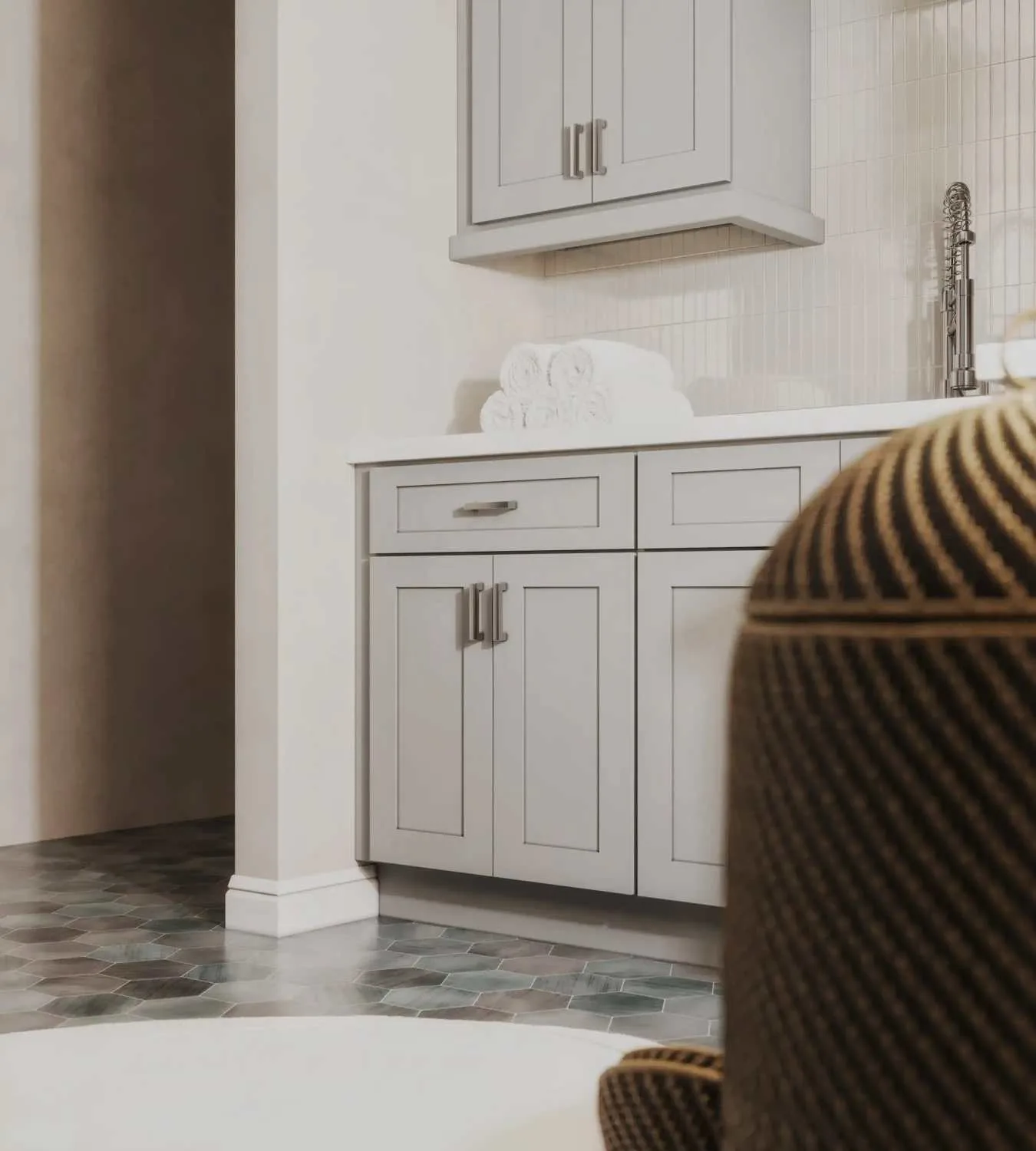 Laundry room cabinet project 15 in Toronto